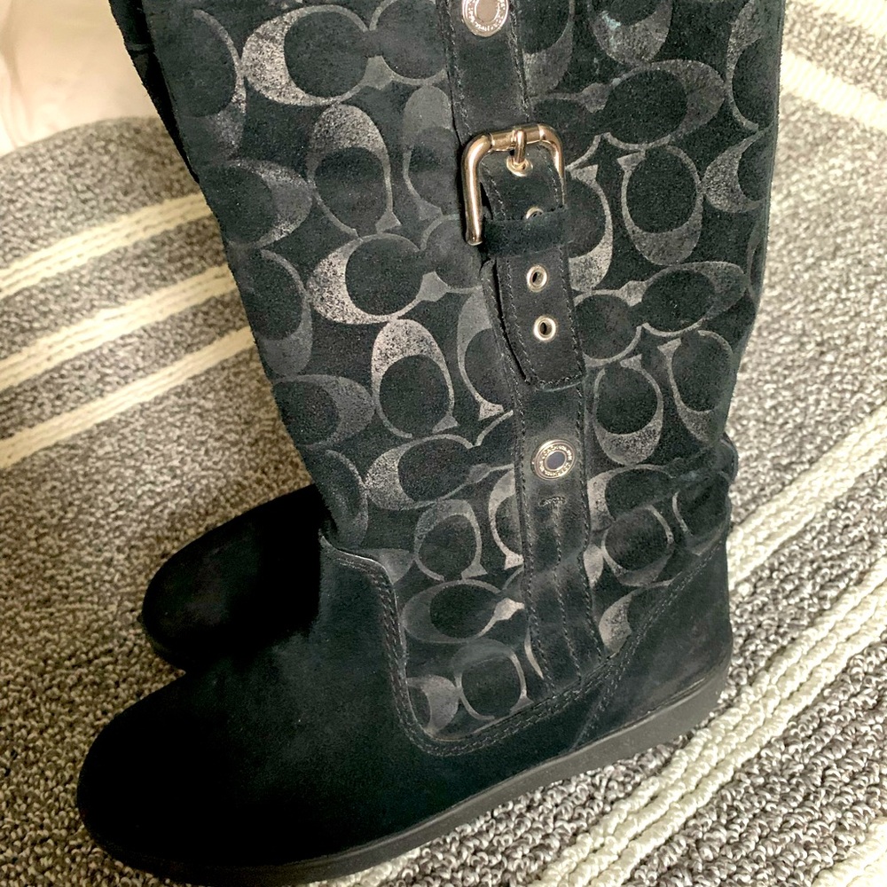 Coach boots
